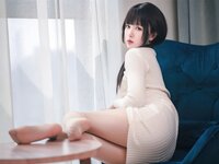 [Cosplay] 轩萧学姐 肉丝家妻