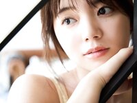FRIDAY GOLD Hamaura Ayano 浜浦彩乃