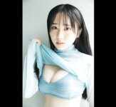 FRIDAY GOLD 大白桃子 青い誘惑