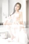 [Cosplay] 王馨瑶Yanni 红色裙子拼杏色毛毛情趣