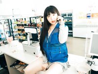 [Loozy] Doyeon - Convenience Store Sub