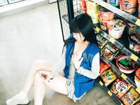 [Loozy] Doyeon - Convenience Store Sub