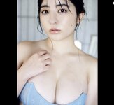 FRIDAY GOLD 麻倉瑞季 あふれるカラダ