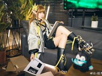 [Cosplay] MuMu Zuzumi 祖木子 - 莱茵生命，生态科主任，缪尔赛思。