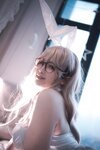 [Cosplay] 阿半今天很开心 蔚蓝档案 室笠茜 兔女郎