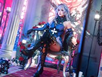 [Cosplay] 鹿八岁 星穹铁道 黑天鹅