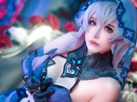 [Cosplay] 鹿八岁 星穹铁道 黑天鹅