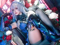 [Cosplay] 鹿八岁 星穹铁道 黑天鹅