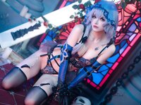 [Cosplay] 鹿八岁 星穹铁道 黑天鹅