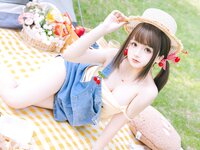 [Cosplay] 日奈娇 野餐日