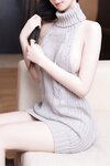 [Cosplay] 谢小蒽 露背毛衣