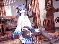 [COSPLAY] 白莉爱吃巧克力（白リリ）- 甘雨 (2022.08)