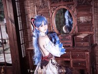 [COSPLAY] 白莉爱吃巧克力（白リリ）- 甘雨 (2022.08)
