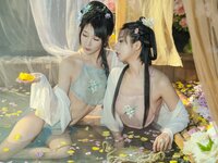 [COSPLAY] 云溪溪 奶桃 - 水池 [42P1V-1.38G]