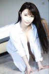 [Photobook] 海里「元高級デパート受付嬢が脱いだっ！」　ＦＲＩＤＡＹデジタル写真集