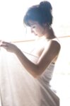 [Photobook] 海里「元高級デパート受付嬢が脱いだっ！」　ＦＲＩＤＡＹデジタル写真集