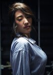 [Photobook] 草野綾1st写真集 あめ色の空に