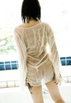 [Photobook] Ai Shinozaki 篠崎愛 - Crystal 結晶 (2017-11-01)