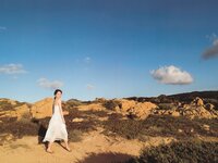 [Photobook] 堀未央奈 2nd写真集 『 いつかの待ち合わせ場所 』
