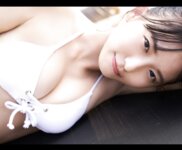 [Photobook] 『ＺＩＰ！静岡』お天気キャスター・志田音々「現役女子大生の初ビキニｖｏｌ．２」　ＦＲＩＤＡＹデジタル写真集 (No Watermark)