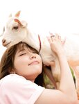 [Photobook] 小日向ゆかファースト写真集　はじメェ～まして。 (アサ芸アイドル写真集)