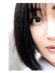 [Photobook] 新藤まなみ写真集『Ｑｕｅｅｎｓ』