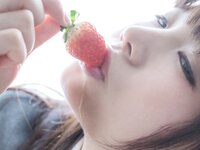 [Photobook] 制服フェチ　デジタルフォトアルバム 今日もやって来る。隙だらけの幼馴染が・・・！