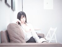 [COSPLAY] 落落Raku – Weekday (2022.05)