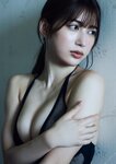 [Photobook] B.L.T.デジタル写真集 雪平莉左「DOMINATE」