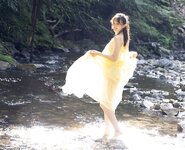 [FRIDAY] 2022.01.28 鈴木奈々 中島史恵 森日菜美 永岡怜子 トラウデン直美 (Digital Version)