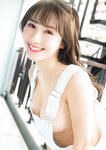 [Photobook] Ema Ito 伊藤愛真 1st Photobook - Soleil ソレイユ (2022-09-22)