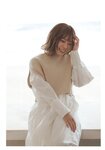 [Photobook] 日向坂46 東村芽依1st写真集 見つけた