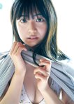 [B.L.T. Photobook] Rio Yoshida 吉田莉桜 - Winter tenderness 冬の花。 (2022-09-16)