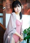 [B.L.T. Photobook] Rio Yoshida 吉田莉桜 - Winter tenderness 冬の花。 (2022-09-16)
