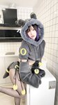 [Cosplay] 狐洛洛子 月之伊布