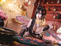 [Cosplay] rioko 凉凉子 - Tifa little bee 蒂法little bee