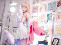 [Cosplay] ZinieQ Viper NIKKE