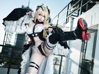 [Cosplay] ZinieQ Marie Rose Sakimichan art