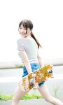 [Photobook] 2024.09.09 【デジタル限定】里仲菜月写真集「こっち向いて、なっちゃん！」 (週プレ PHOTO BOOK)