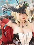 [Cosplay] Uy Uy - La Signora