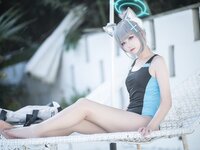 [Fantia] 2023.11B lunananya 砂狼白子（泳装）