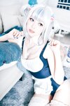 [Cosplay] Ely - Gura Swimsuit