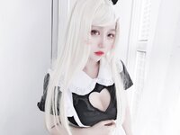 [Cosplay] eloise软软 女仆长裙