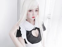 [Cosplay] eloise软软 女仆长裙