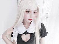 [Cosplay] eloise软软 女仆长裙