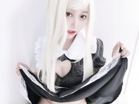 [Cosplay] eloise软软 女仆长裙