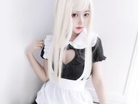 [Cosplay] eloise软软 女仆长裙