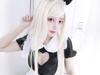 [Cosplay] eloise软软 女仆长裙