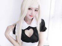 [Cosplay] eloise软软 女仆长裙