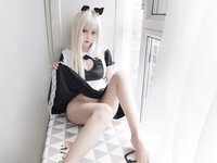 [Cosplay] eloise软软 女仆长裙